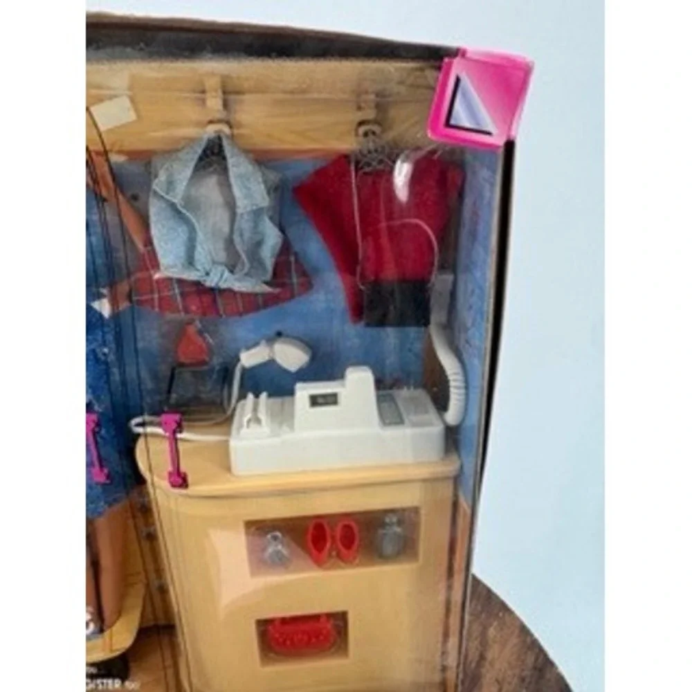 Vintage NEW Mattel 1997 Cool Shoppin Barbie Doll Playset Working Cash Register